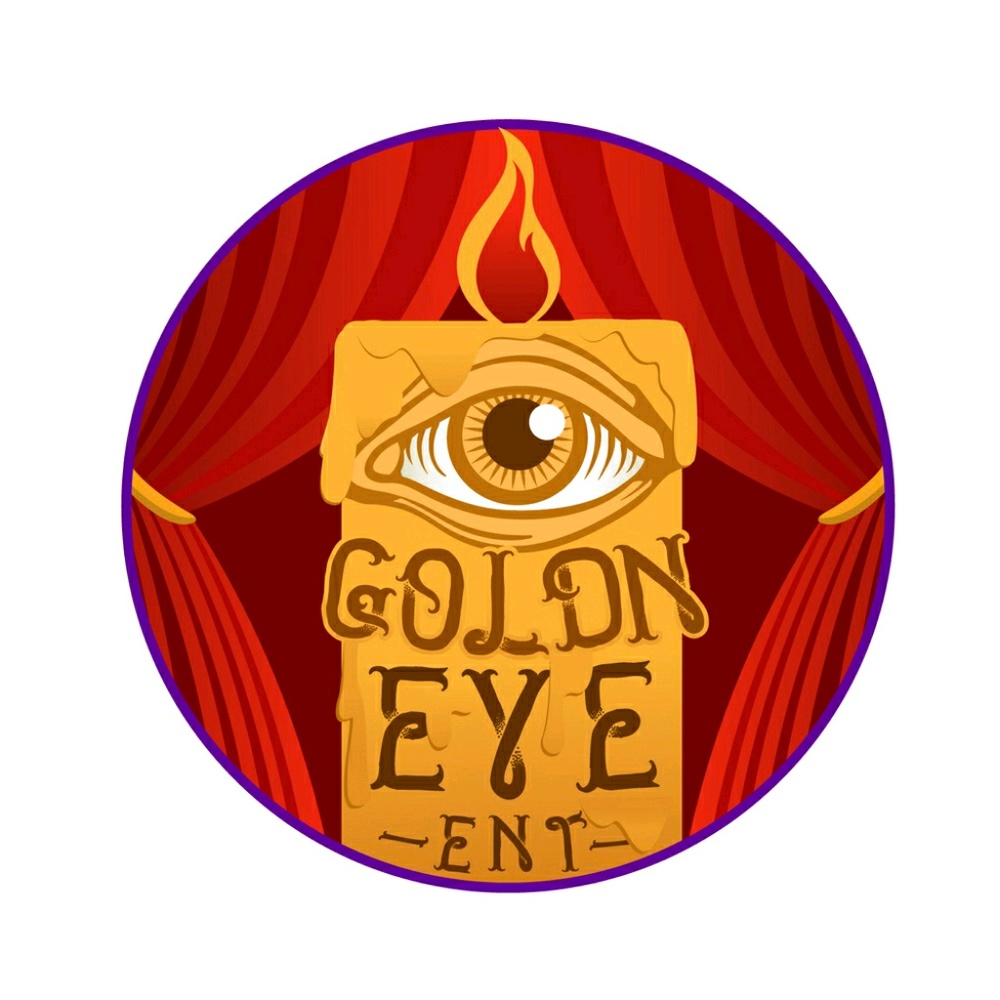 Meet your Poshers, The Moore Fam